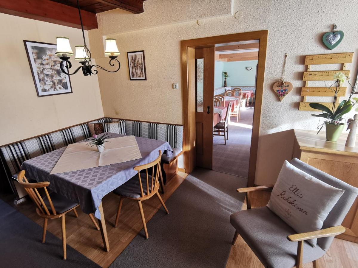 Pension & Ferienwohnung Sonnleiten Gnesau Zewnętrze zdjęcie