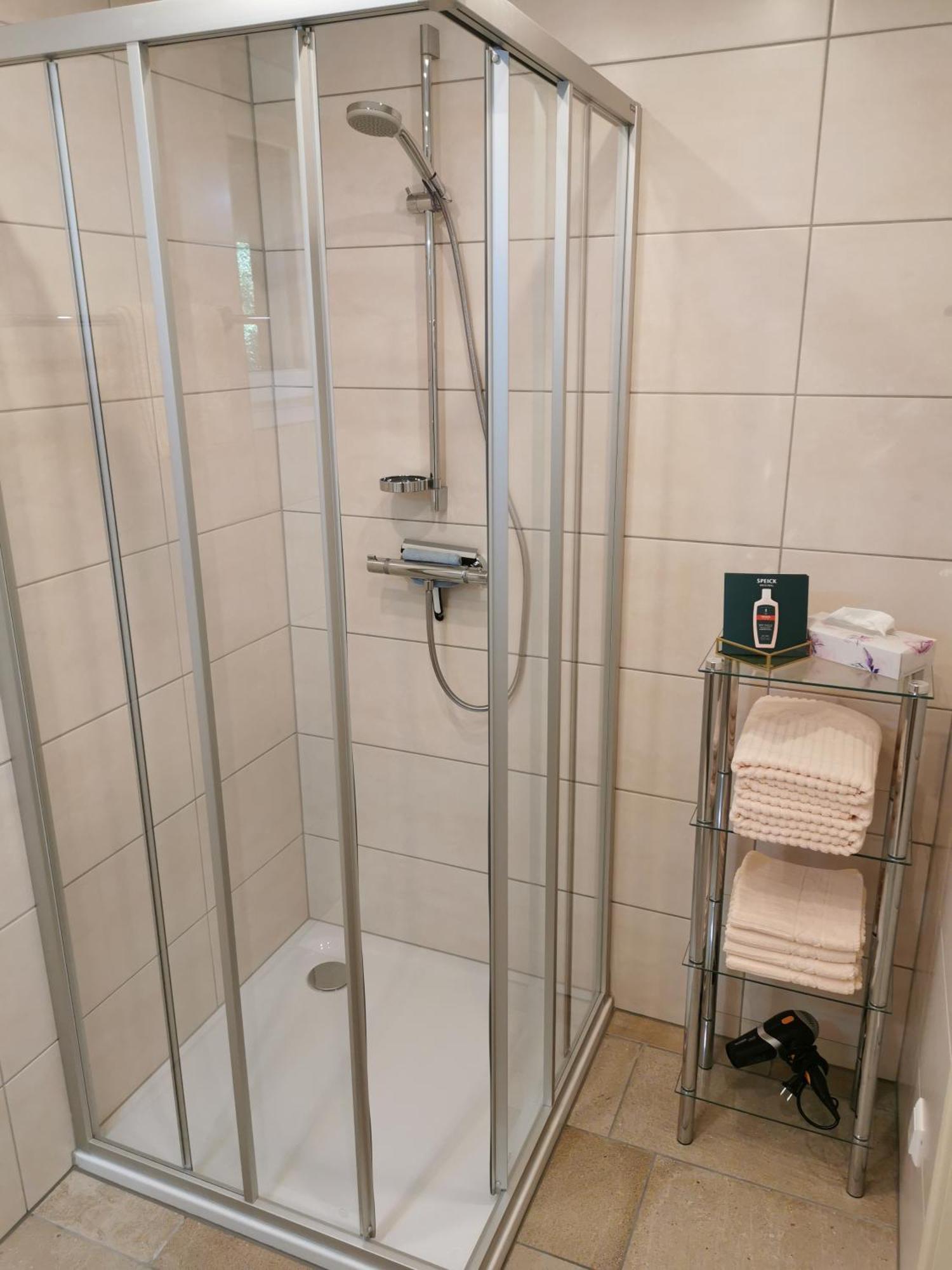 Pension & Ferienwohnung Sonnleiten Gnesau Pokój zdjęcie