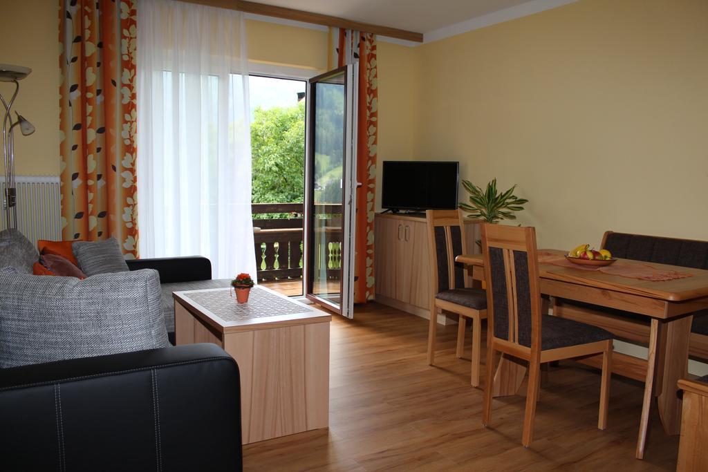 Pension & Ferienwohnung Sonnleiten Gnesau Pokój zdjęcie