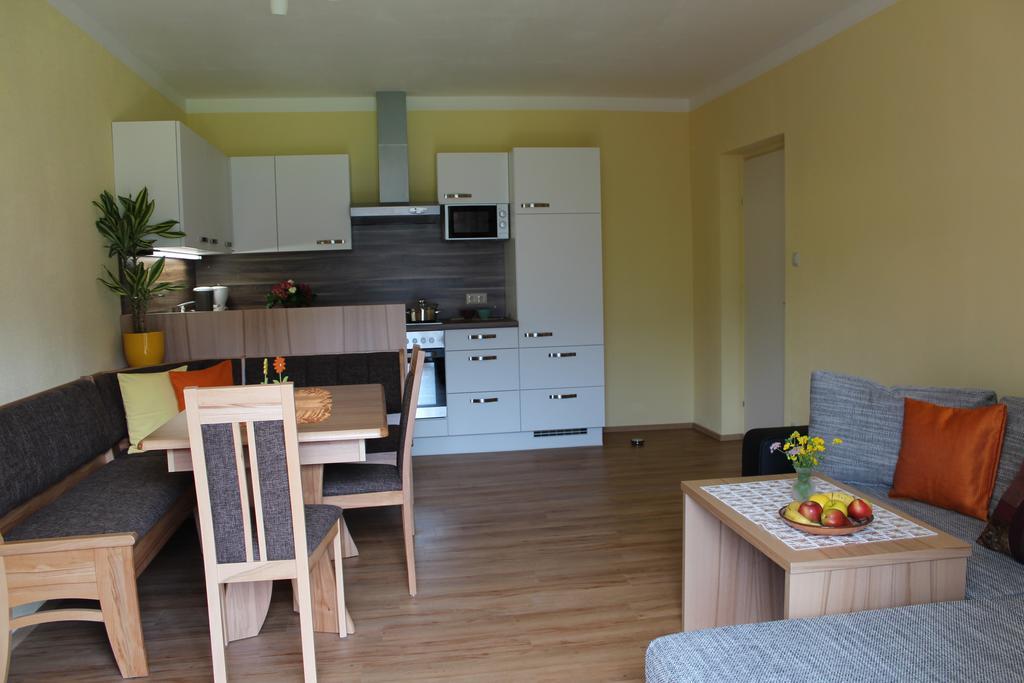 Pension & Ferienwohnung Sonnleiten Gnesau Zewnętrze zdjęcie